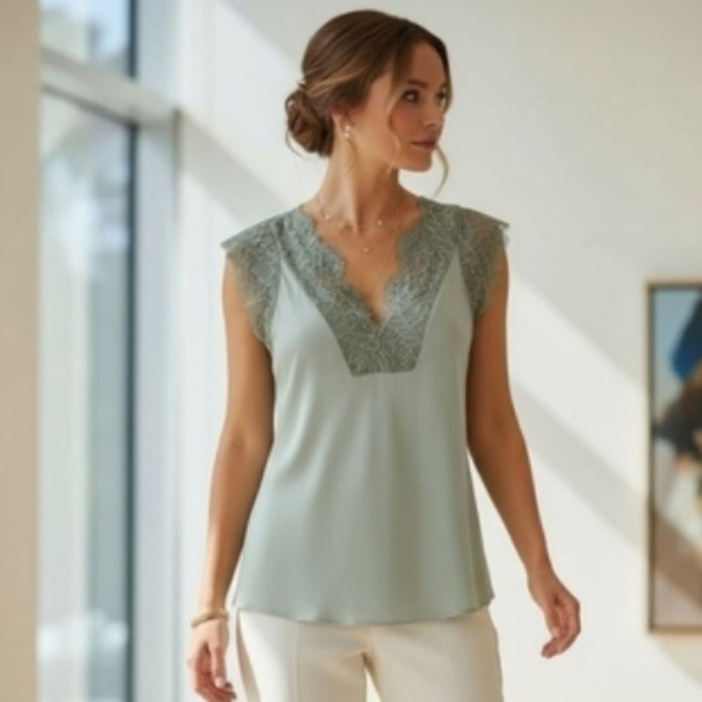Stylish Green Garment. Versatile green top made in Italy
